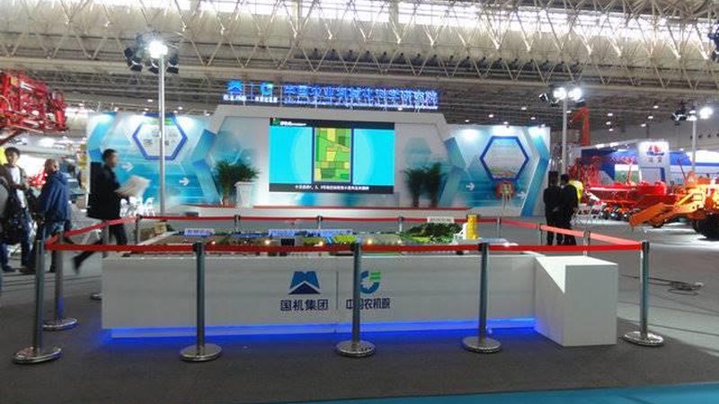 揭秘灯箱制作：那些不可或缺的材料与工艺